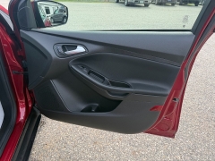 Used 2017  Ford Focus 4d Sedan SE at Headlight Motor Group near Lewiston&comma; ME