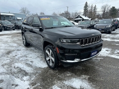Used 2021  Jeep Grand Cherokee L Limited 4x4 at Headlight Motor Group near Lewiston&comma; ME