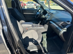 Used 2018 Ford Explorer 4d SUV 4WD XLT Ecoboost at Headlight Motor Group near Lewiston, ME
