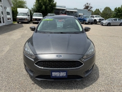 Used 2017  Ford Focus 4d Hatchback SEL at Headlight Motor Group near Lewiston&comma; ME