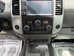 Used 2019  Nissan Frontier 4WD Crew Cab SV Auto at Headlight Motor Group near Lewiston&comma; ME