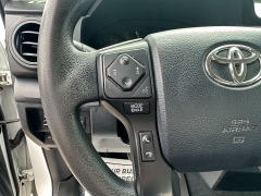 Used 2018  Toyota Tundra 4WD Double Cab SR 4&period;6L at Headlight Motor Group near Lewiston&comma; ME