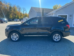 Used 2018 Ford Explorer 4d SUV 4WD XLT Ecoboost at Headlight Motor Group near Lewiston, ME
