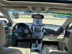 Used 2012  Subaru Outback 4d SUV i Limited at Headlight Motor Group near Lewiston&comma; ME