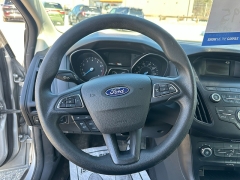 Used 2018  Ford Focus 4d Hatchback SE at Headlight Motor Group near Lewiston&comma; ME