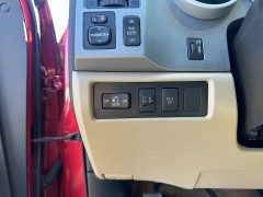 Used 2011  Toyota Tundra 4WD CrewMax 5&period;7L at Headlight Motor Group near Lewiston&comma; ME