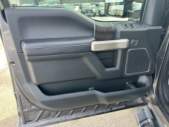 Used 2020  Ford Super Duty F-250 4WD Crew Cab Lariat at Headlight Motor Group near Lewiston&comma; ME