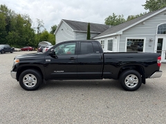 Used 2014  Toyota Tundra 4WD Double Cab SR5 5&period;7L at Headlight Motor Group near Lewiston&comma; ME