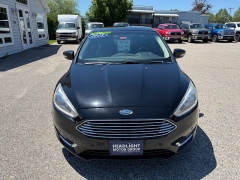 Used 2018  Ford Focus 4d Sedan Titanium at Headlight Motor Group near Lewiston&comma; ME