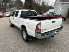 Used 2015  Toyota Tacoma 4WD Double Cab Long Bed at Headlight Motor Group near Lewiston&comma; ME