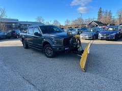 Used 2017  Ford F-150 4WD SuperCrew Platinum 5 1&sol;2 at Headlight Motor Group near Lewiston&comma; ME
