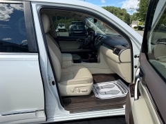 Used 2015  Lexus GX 460 4WD 4dr at Headlight Motor Group near Lewiston&comma; ME