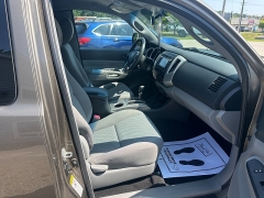 Used 2014 Toyota Tacoma 4WD Access Cab Auto at Headlight Motor Group near Lewiston, ME