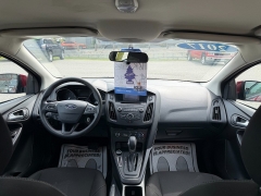 Used 2017  Ford Focus 4d Sedan SE at Headlight Motor Group near Lewiston&comma; ME