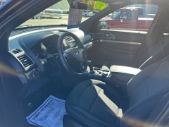 Used 2018 Ford Explorer 4d SUV 4WD XLT Ecoboost at Headlight Motor Group near Lewiston, ME