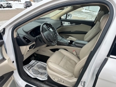 Used 2017  Lincoln MKX 4d SUV AWD Reserve 2&period;7T at Headlight Motor Group near Lewiston&comma; ME