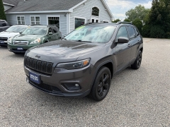  2020 Jeep Cherokee 4d SUV 4WD Latitude Plus Altitude 2&period;4L at Headlight Motor Group near Lewiston&comma; ME