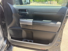 Used 2013  Toyota Tundra 4WD Double Cab 5&period;7L at Headlight Motor Group near Lewiston&comma; ME