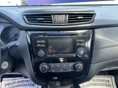 Used 2017  Nissan Rogue 4d SUV AWD S at Headlight Motor Group near Lewiston&comma; ME