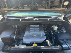 Used 2009 Toyota Tundra 4WD Crew Max 5.7L at Headlight Motor Group near Lewiston, ME