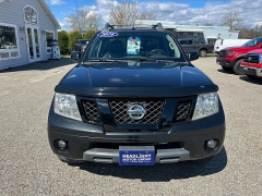 Used 2016  Nissan Frontier 4WD Crew Cab PRO-4X Auto at Headlight Motor Group near Lewiston&comma; ME