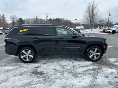 Used 2021  Jeep Grand Cherokee L Limited 4x4 at Headlight Motor Group near Lewiston&comma; ME
