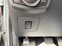 Used 2017  Ford F-150 4WD SuperCrew XLT 5 1&sol;2 at Headlight Motor Group near Lewiston&comma; ME