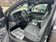 Used 2012  Toyota Tacoma 4WD Double Cab Long Bed at Headlight Motor Group near Lewiston&comma; ME