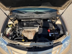 Used 2011  Toyota Camry 4d Sedan Auto at Headlight Motor Group near Lewiston&comma; ME