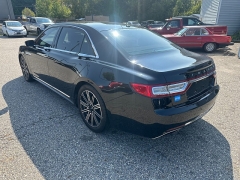 Used 2017  Lincoln Continental 4d Sedan AWD Reserve at Headlight Motor Group near Lewiston, ME