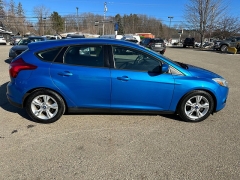 Used 2012  Ford Focus 4d Hatchback SE at Headlight Motor Group near Lewiston&comma; ME