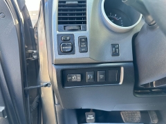 Used 2013  Toyota Tundra 4WD CrewMax 5&period;7L at Headlight Motor Group near Lewiston&comma; ME