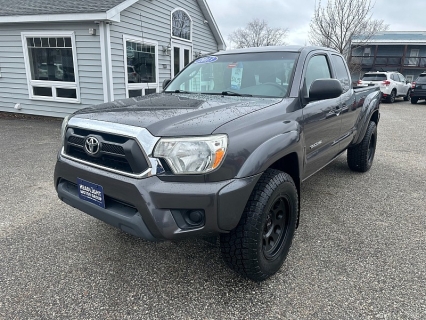 Used 2013 Toyota Tacoma 4WD Access Cab Auto at Headlight Motor Group near Lewiston, ME