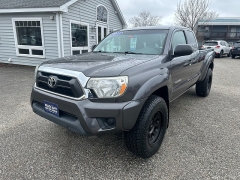  2013 Toyota Tacoma 4WD Access Cab Auto at Headlight Motor Group near Lewiston&comma; ME