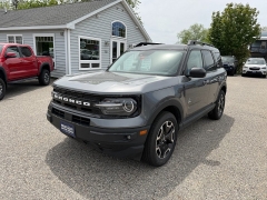  2022 Ford Bronco Sport Outer Banks 4x4 at Headlight Motor Group near Lewiston&comma; ME