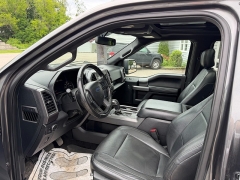 Used 2017  Ford F-150 4WD SuperCrew XLT 5 1&sol;2 at Headlight Motor Group near Lewiston&comma; ME