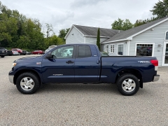 Used 2011  Toyota Tundra 4WD Double Cab 5&period;7L at Headlight Motor Group near Lewiston&comma; ME