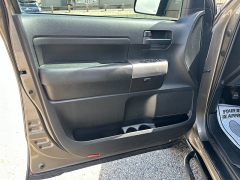 Used 2013  Toyota Tundra 4WD CrewMax 5&period;7L at Headlight Motor Group near Lewiston&comma; ME