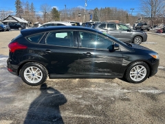 Used 2015  Ford Focus 4d Hatchback SE at Headlight Motor Group near Lewiston&comma; ME