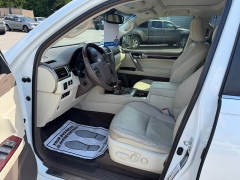 Used 2015  Lexus GX 460 4WD 4dr at Headlight Motor Group near Lewiston&comma; ME