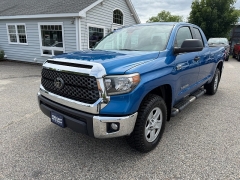 Used 2018  Toyota Tundra 4WD Double Cab SR5 5&period;7L at Headlight Motor Group near Lewiston&comma; ME