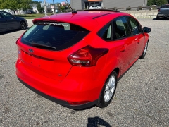 Used 2015 Ford Focus 4d Hatchback SE at Headlight Motor Group near Lewiston, ME