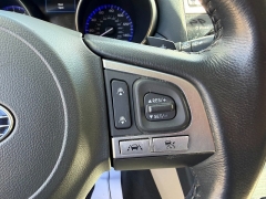 Used 2016  Subaru Outback 4d SUV i Limited at Headlight Motor Group near Lewiston&comma; ME
