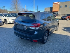 Used 2020  Subaru Forester 4d SUV AWD Premium at Headlight Motor Group near Lewiston&comma; ME