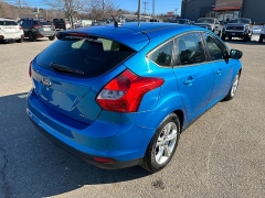 Used 2012  Ford Focus 4d Hatchback SE at Headlight Motor Group near Lewiston&comma; ME
