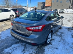 Used 2013  Ford Focus 4d Sedan SE at Headlight Motor Group near Lewiston&comma; ME