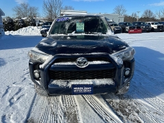 Used 2018  Toyota 4Runner 4d SUV 4WD SR5 at Headlight Motor Group near Lewiston&comma; ME
