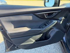 Used 2019  Subaru Crosstrek 4d SUV 2&period;0i Premium CVT at Headlight Motor Group near Lewiston&comma; ME