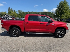 Used 2014  Toyota Tundra 4WD CrewMax SR5 5&period;7L at Headlight Motor Group near Lewiston&comma; ME