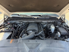 Used 2017  Chevrolet Silverado 1500 4WD Crew Cab High Country at Headlight Motor Group near Lewiston&comma; ME